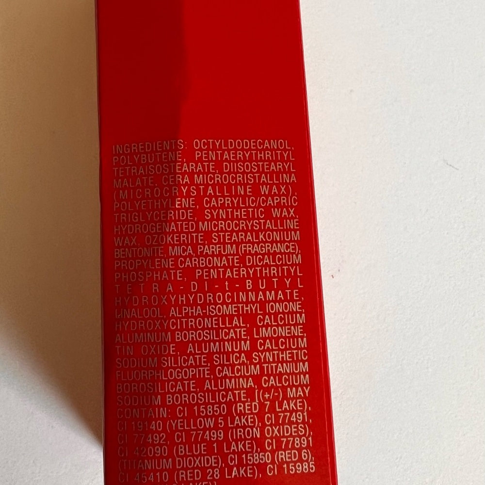 Christian Louboutin Iconic rouge 001G Lipstick red 0.10 oz - Picture 9 of 9